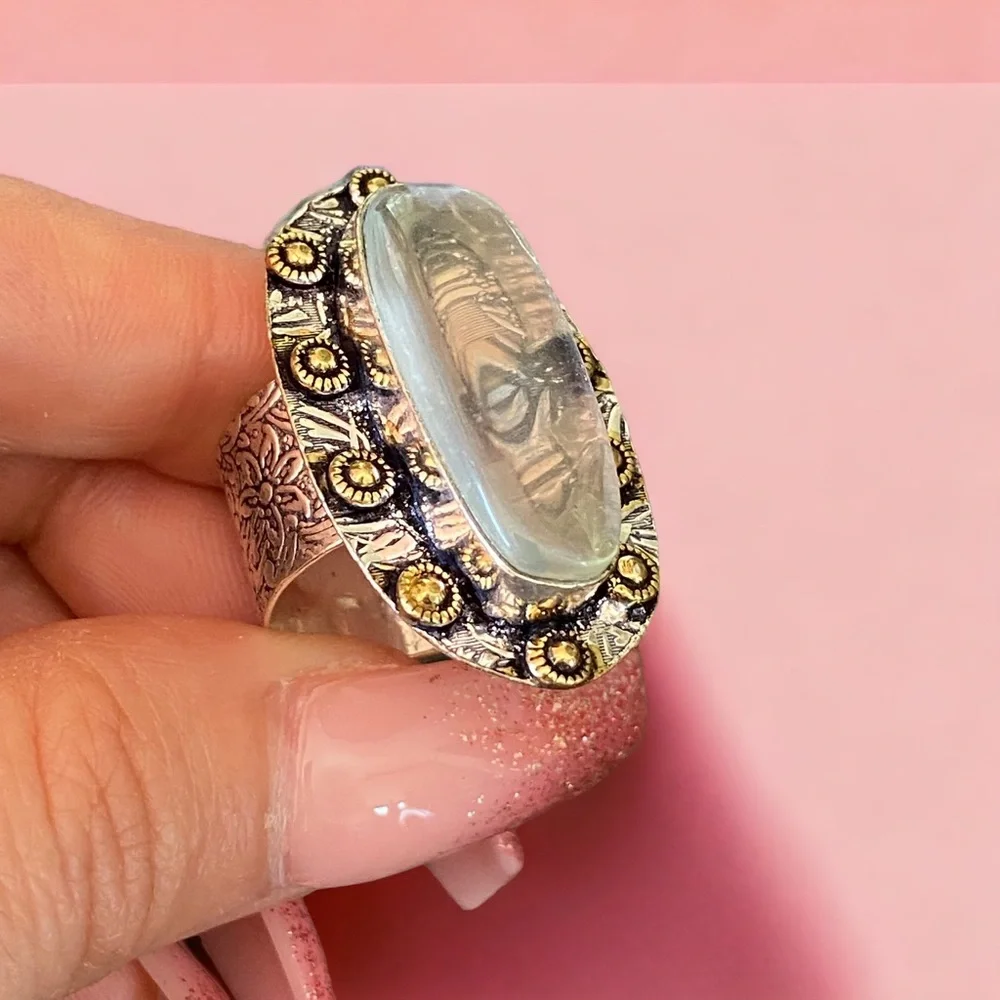 Clear “topaz” Two Toned Ring - Picture 2 of 13